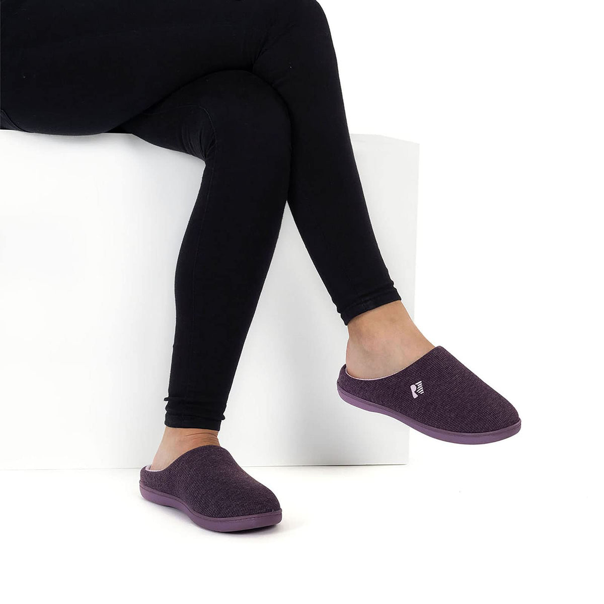RockDove Women's Original Two-Tone Memory Foam Slipper