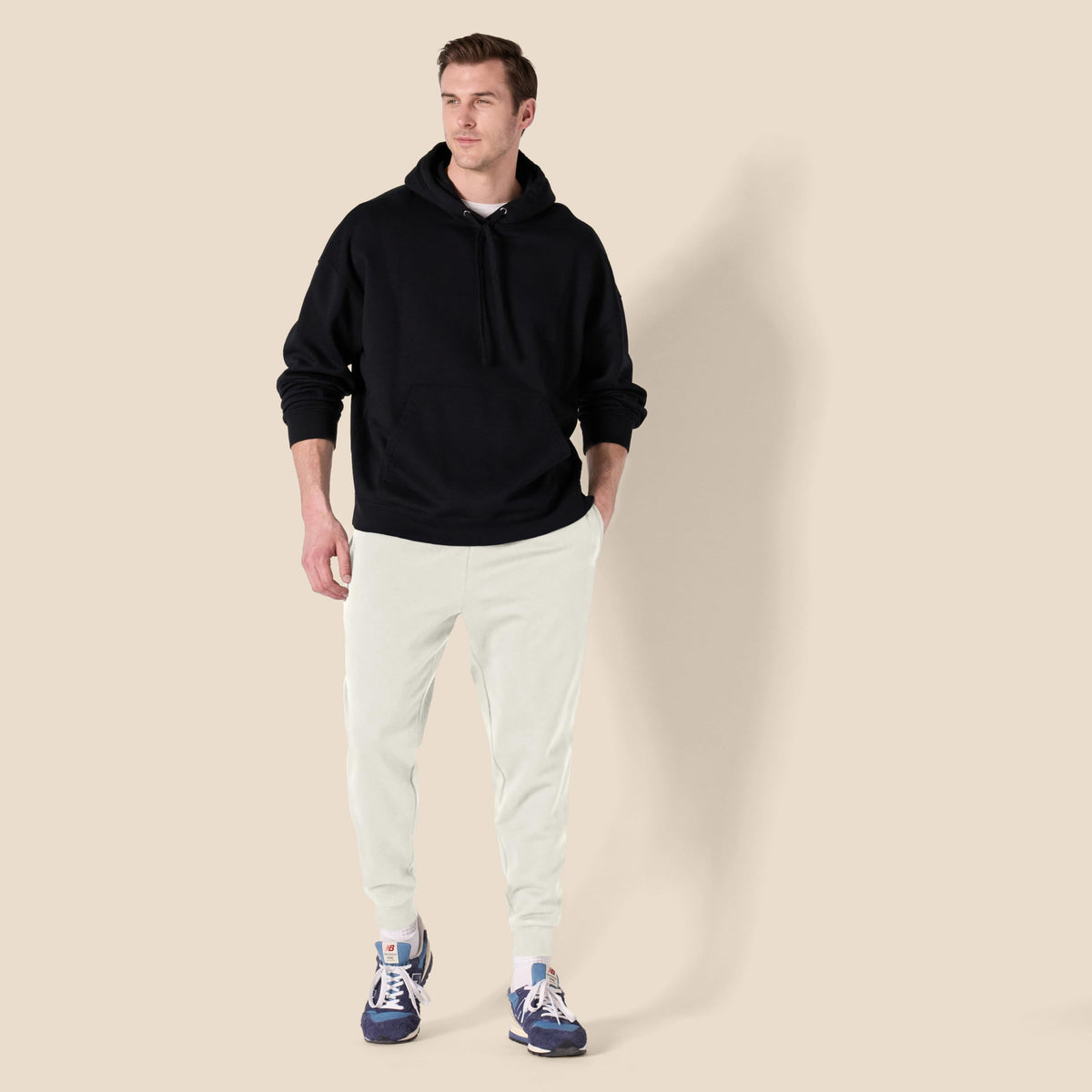 Amazon Essentials Men's Tracksuit Bottoms, Fleece, Comfortable Fit