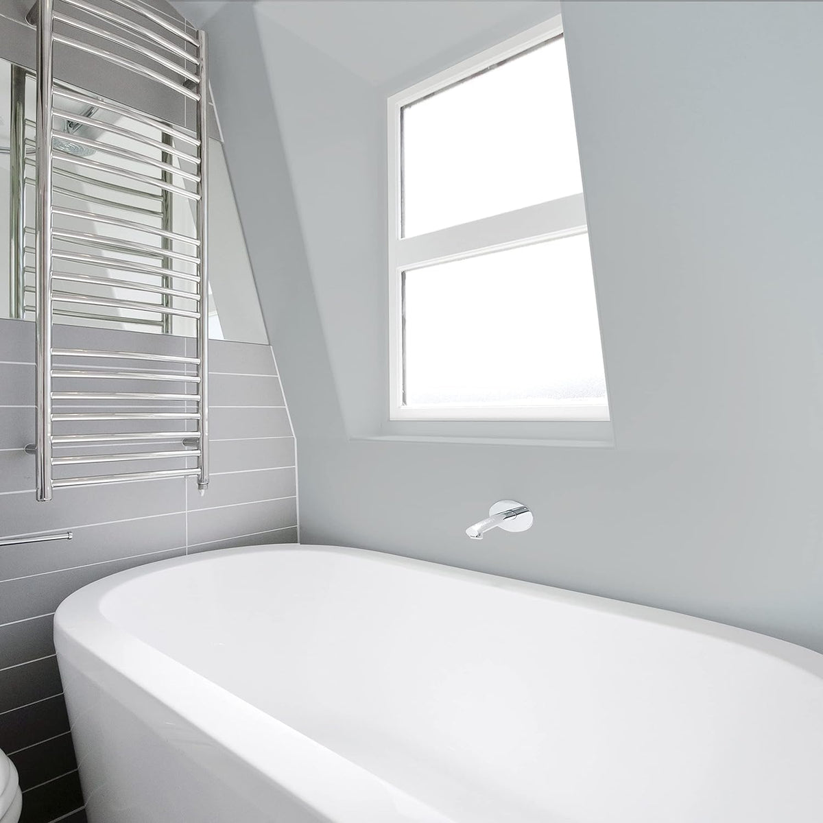 Johnstone's - Bathroom Wall & Ceiling Paint - Pure Brilliant White - 2.5L