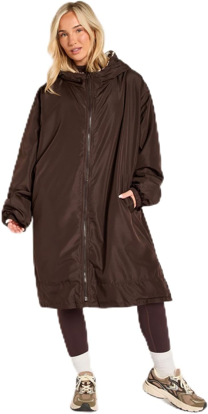 OHS Adults Drying Robe, Water-Resistant Changing Robe Gifts for Women Comfy Sherpa Privacy Robes for Women Men, Stay Dry Jacket Swimming Camping Drying Robes - S/M, L/XL