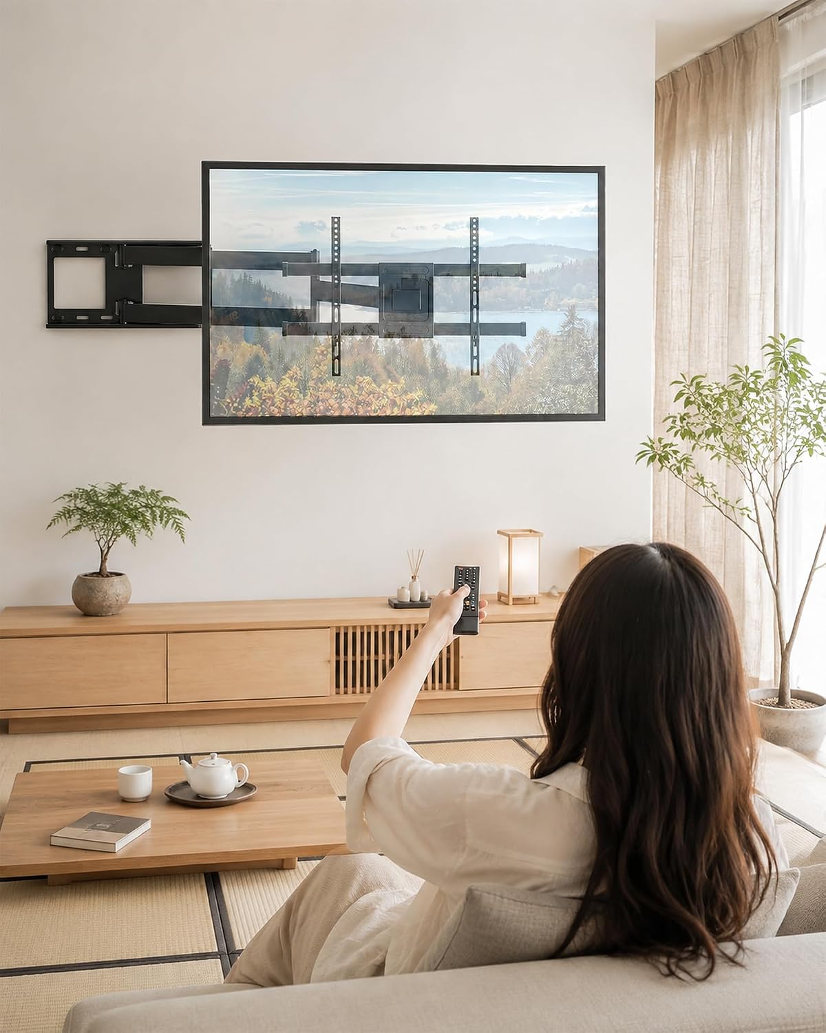 BONTEC Long Reach TV Wall Bracket, 1040 mm TV Mount for 32-75 Inch, 60 kg