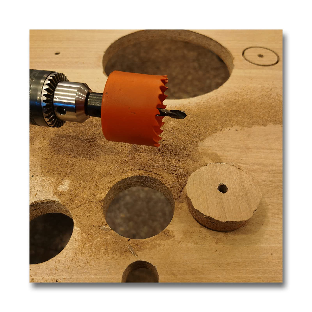 7-1/8 inch Hole Saw for Wood, Metal, Plastic & Drywall, with Arbor
