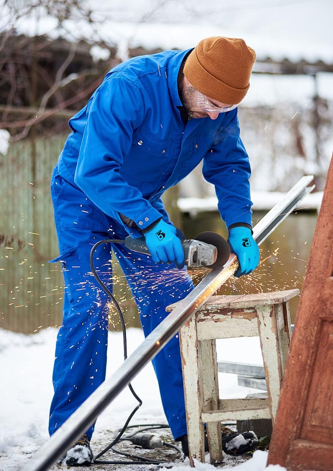 2 Pairs Waterproof Work Gloves Ultra-Grip Latex Coated Gardening Gloves, Durable and Versatile for Garden Car Fishing Outdoor Tasks