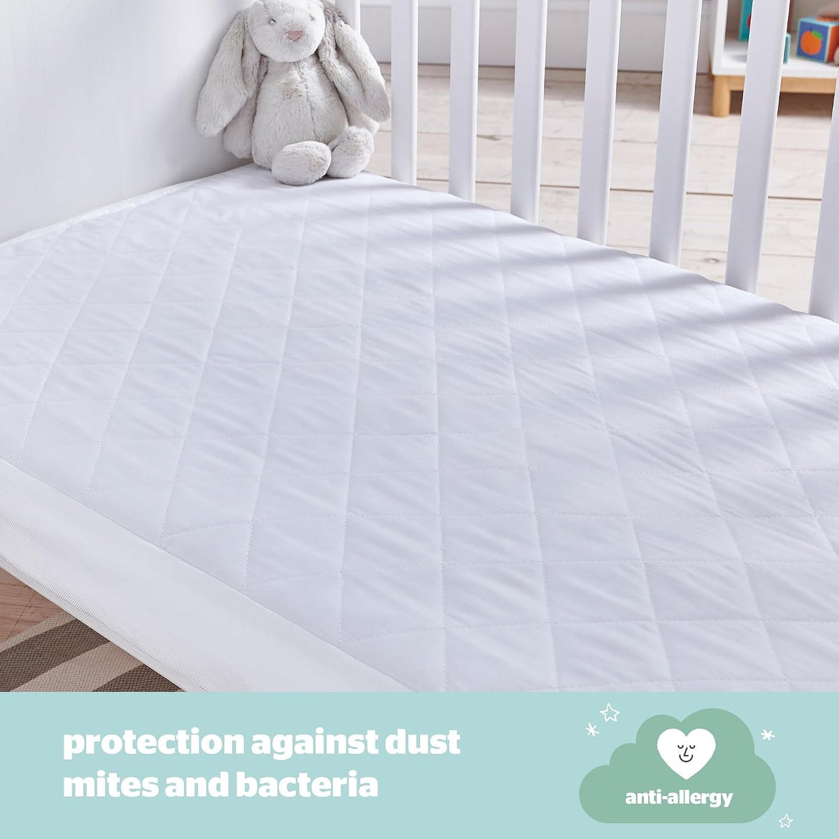 Silentnight Safe Nights Cot Bed Waterproof Mattress Protector 140 x 70 cm - Quilted Toddler Bed Protector Pad Anti-Allergy Soft Touch Breathable Comfortable - Machine Washable - 140 x 70cm
