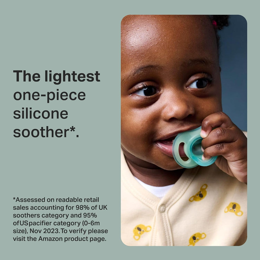 Tommee Tippee Ultra-Light StayPut Night Glow Soother 0-6m Pack of 2