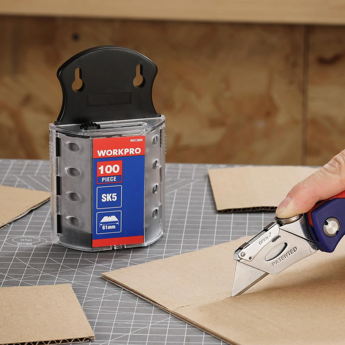 WORKPRO Utility Knife Blades, 100-Pack SK5 Steel Blades with Dispenser