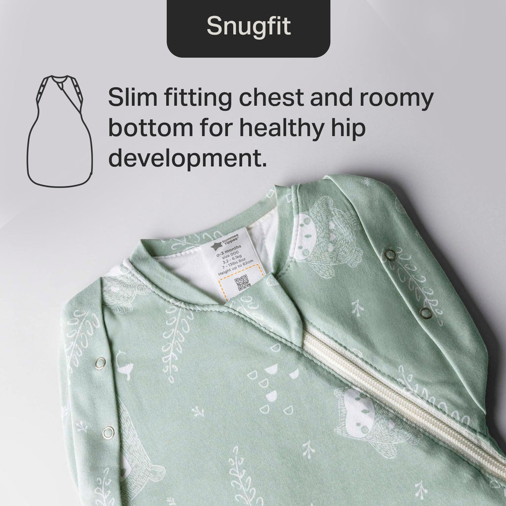 Tommee Tippee Baby Sleeping Bag for Newborns, The Original Grobag Swaddle Bag, Hip-Healthy Design, Soft Bamboo-Rich Fabric, 0-3m
