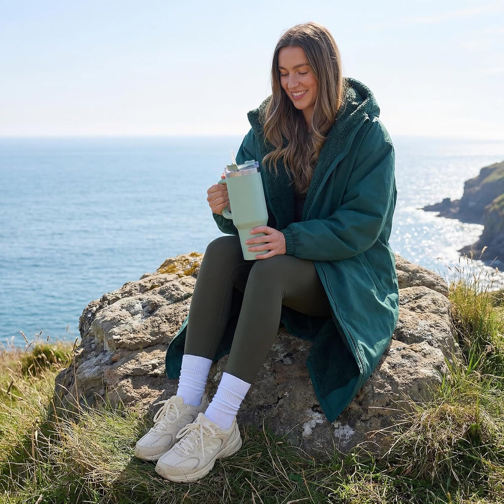 OHS Adults Drying Robe, Gifts for Women Outdoor Water-Resistant Changing Robe Womens Jacket Comfy Sherpa Privacy Robes for Women Men, Stay Dry Swimming Camping Drying Robes - S/M, L/XL